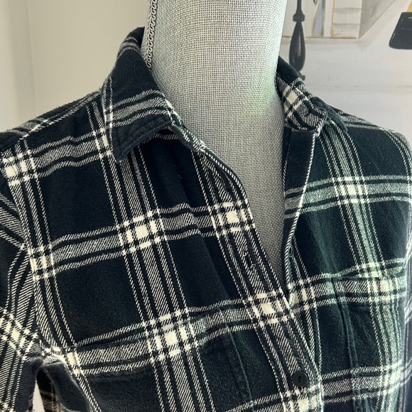 Madewell Black and White Plaid Button-Down Shirt - Picture 2 of 5
